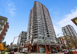 400 CAPILANO RD Port Moody Harris First Real Estate Agent 778-320-3782